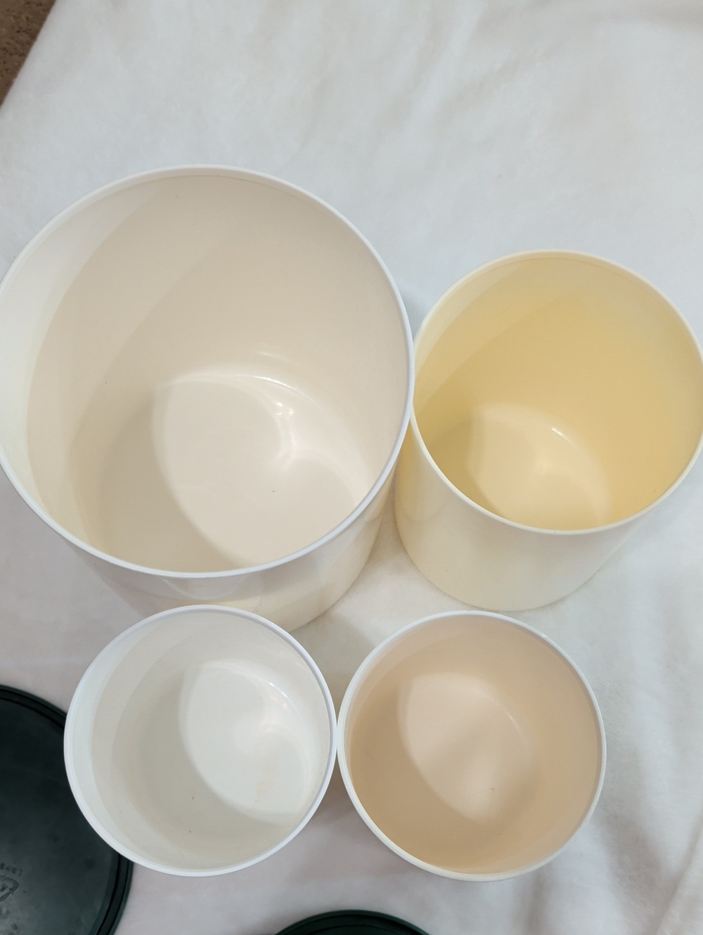 Tupperware Storage Containers Set Of 4 - Picture 6 of 6